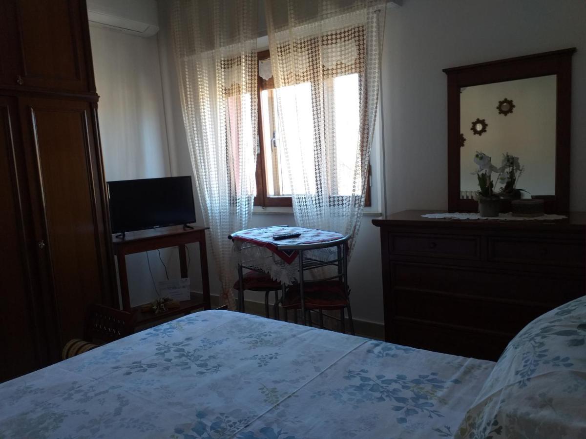 קאלי Bed & Breakfast La Rosa Rossa מראה חיצוני תמונה
